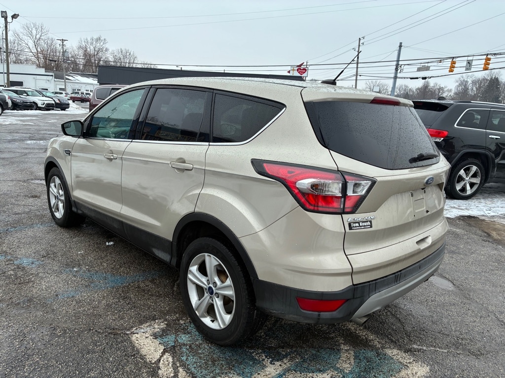 Ford Escape SE FWD 2017