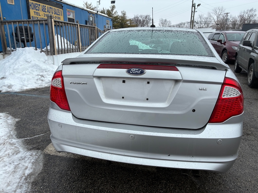 Ford Fusion SE 2012