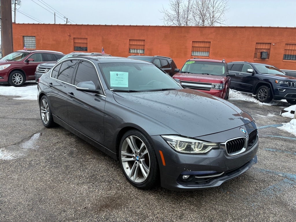 BMW 3-Series 330i SULEV Sedan 2017