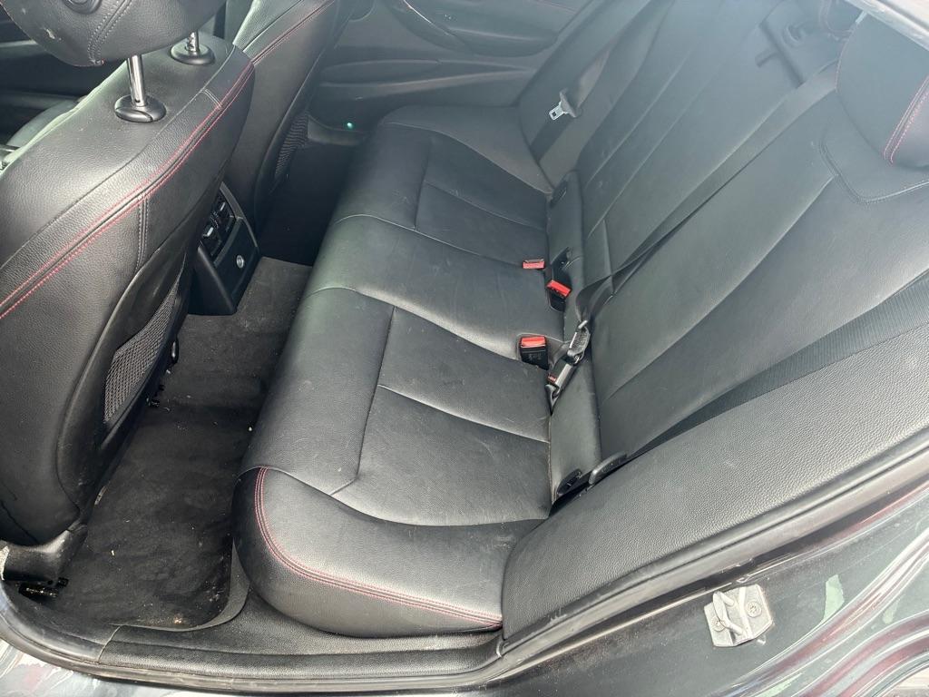 BMW 3-Series 330i SULEV Sedan 2017