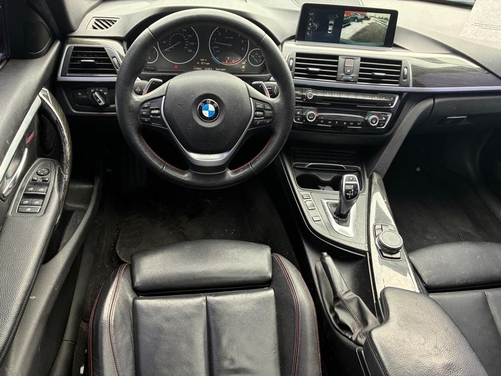 BMW 3-Series 330i SULEV Sedan 2017