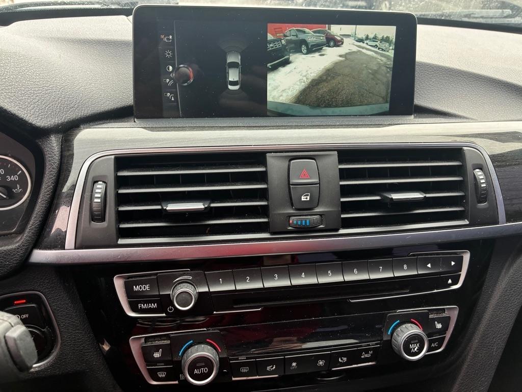 BMW 3-Series 330i SULEV Sedan 2017