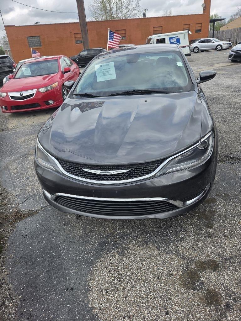 2015 Chrysler 200 Limited