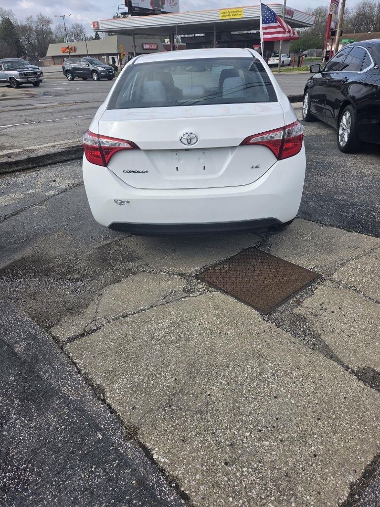 Toyota Corolla LE CVT 2016