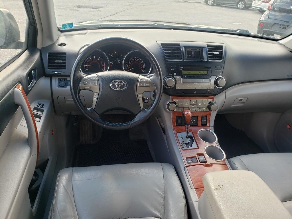 Toyota Highlander Limited 4WD 2009