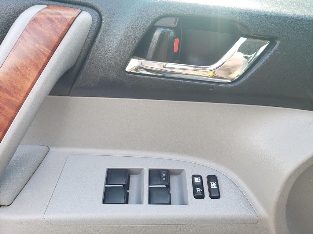 Toyota Highlander Limited 4WD 2009