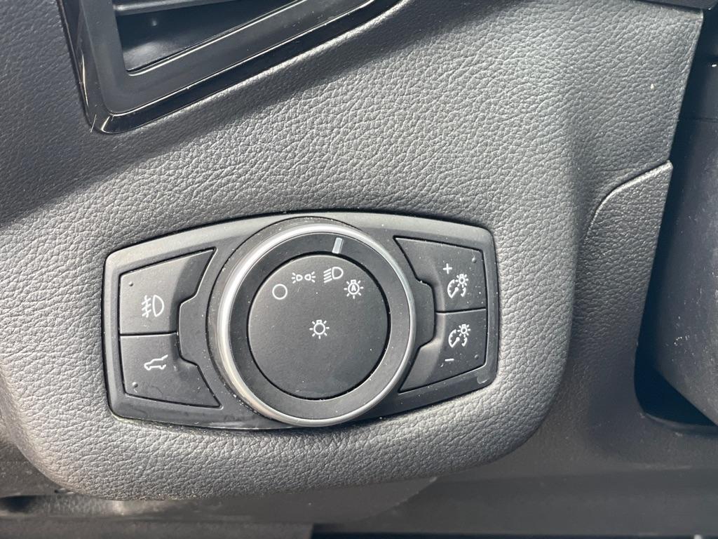 Ford Escape Titanium FWD 2017