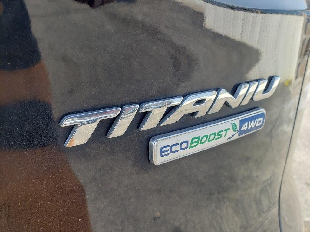 Ford Escape Titanium 4WD 2015