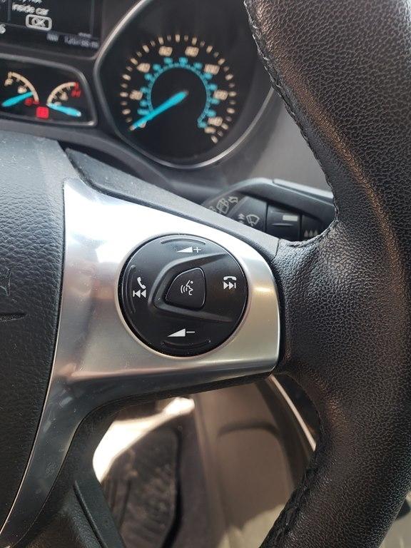 Ford Escape Titanium 4WD 2015