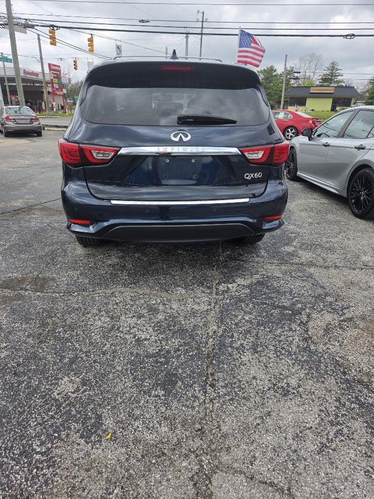 Infiniti QX60 Base AWD 2016
