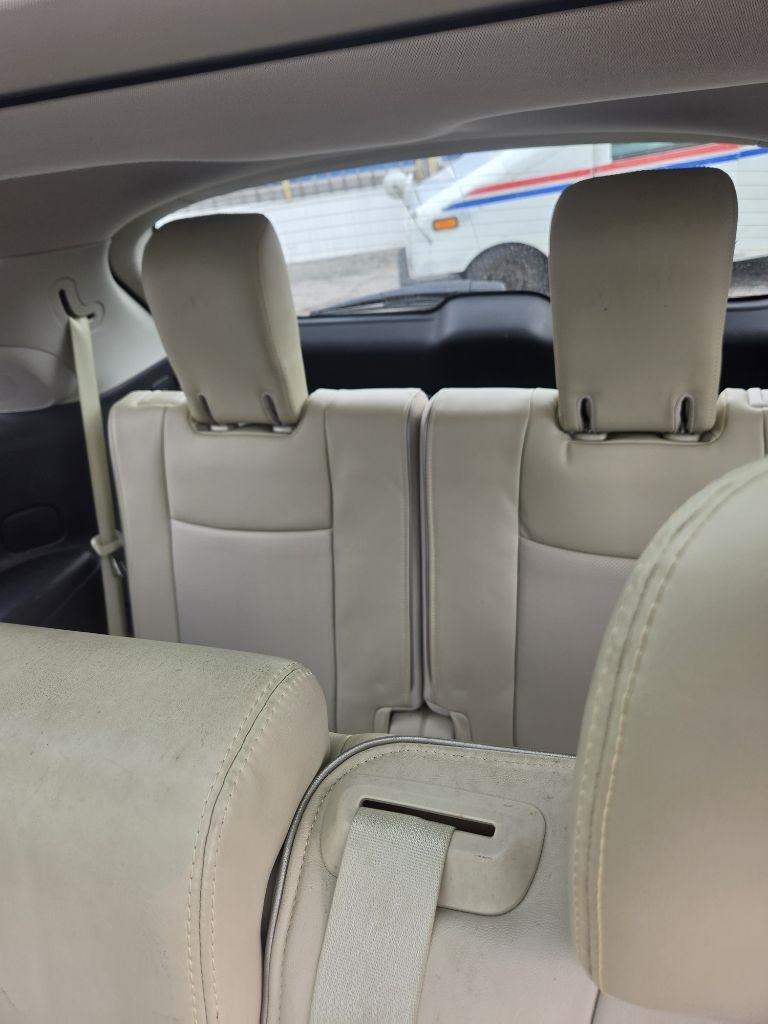 Infiniti QX60 Base AWD 2016