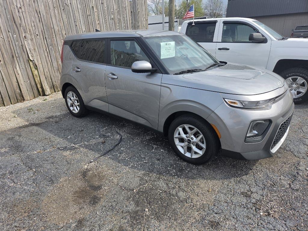 Kia Soul LX CVT 2022