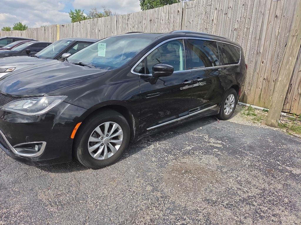 Chrysler Pacifica  2019