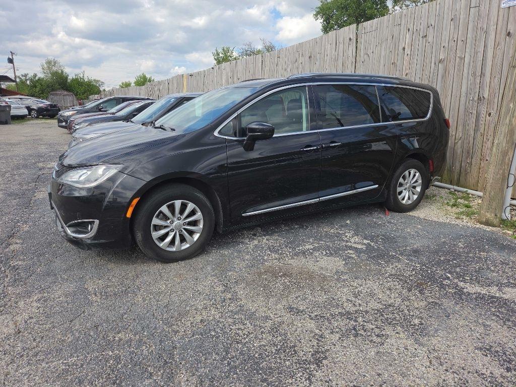 Chrysler Pacifica  2019
