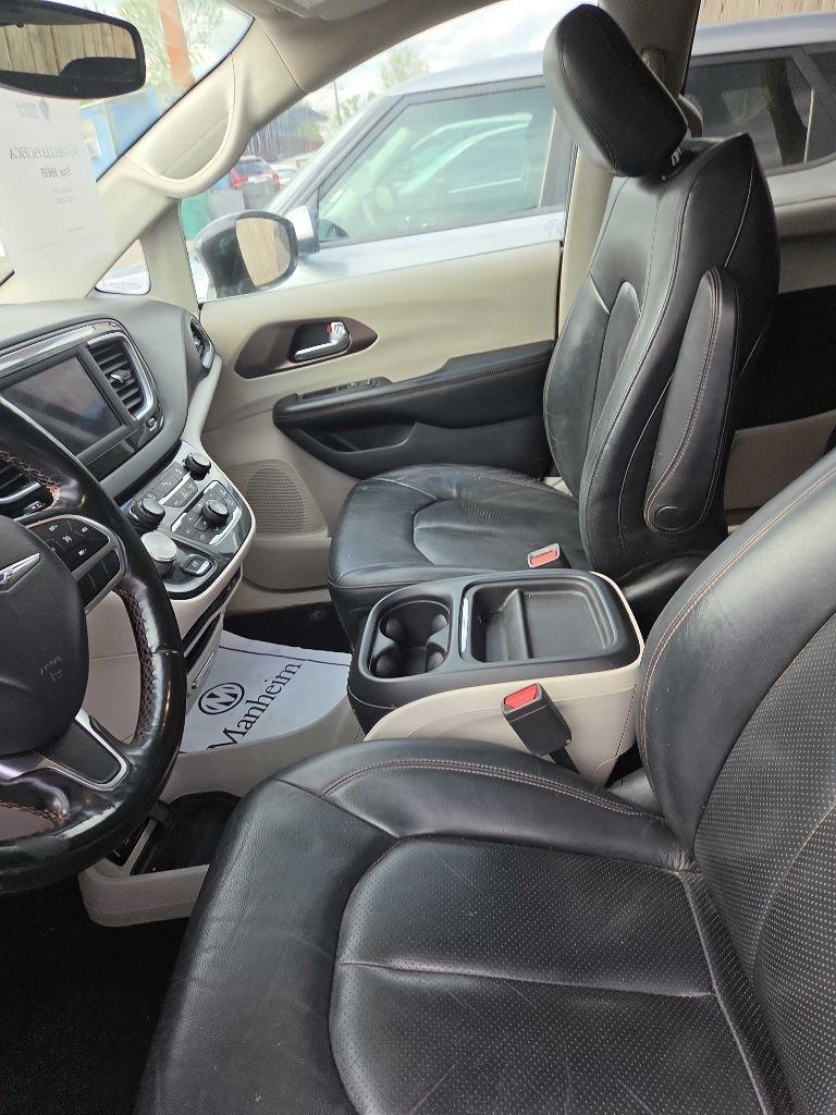 Chrysler Pacifica  2019