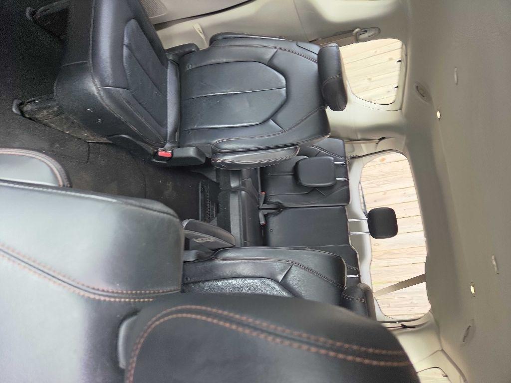 Chrysler Pacifica  2019