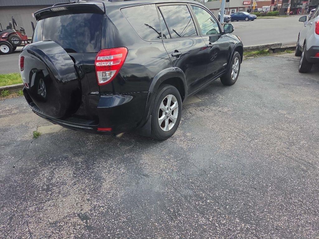 Toyota RAV4 Limited I4 4WD 2010