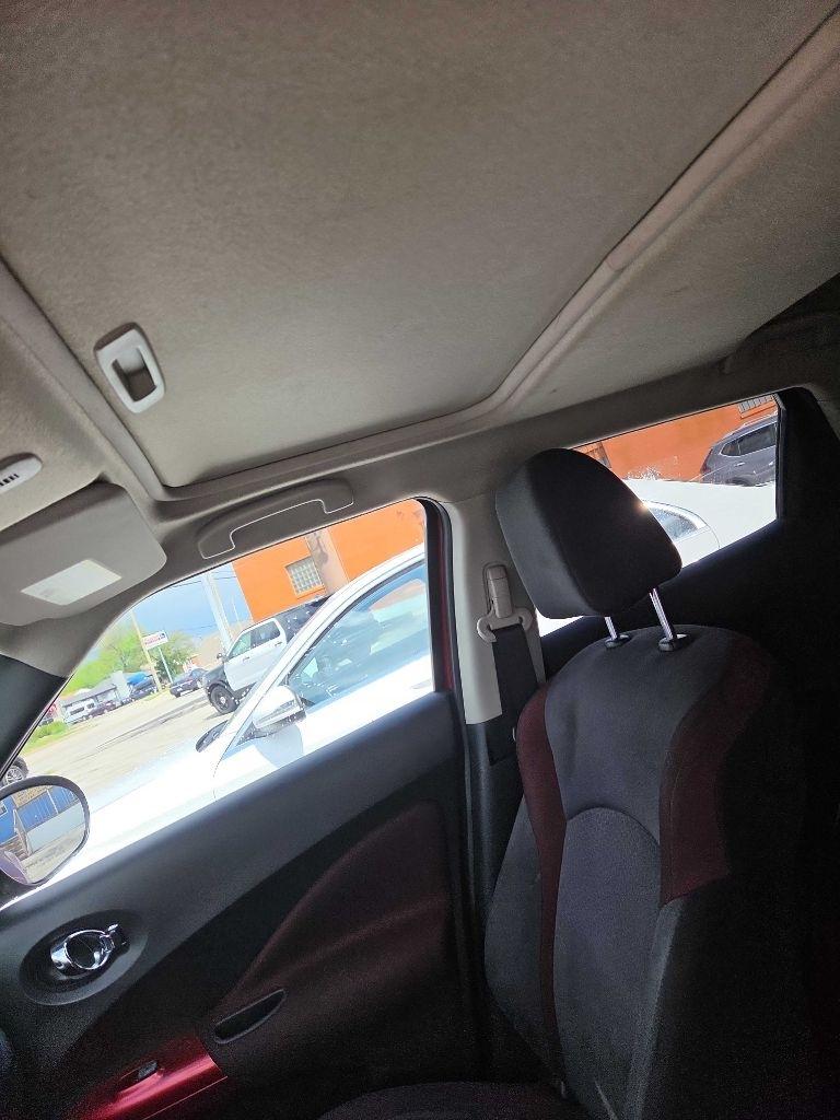 Nissan Juke S AWD 2012