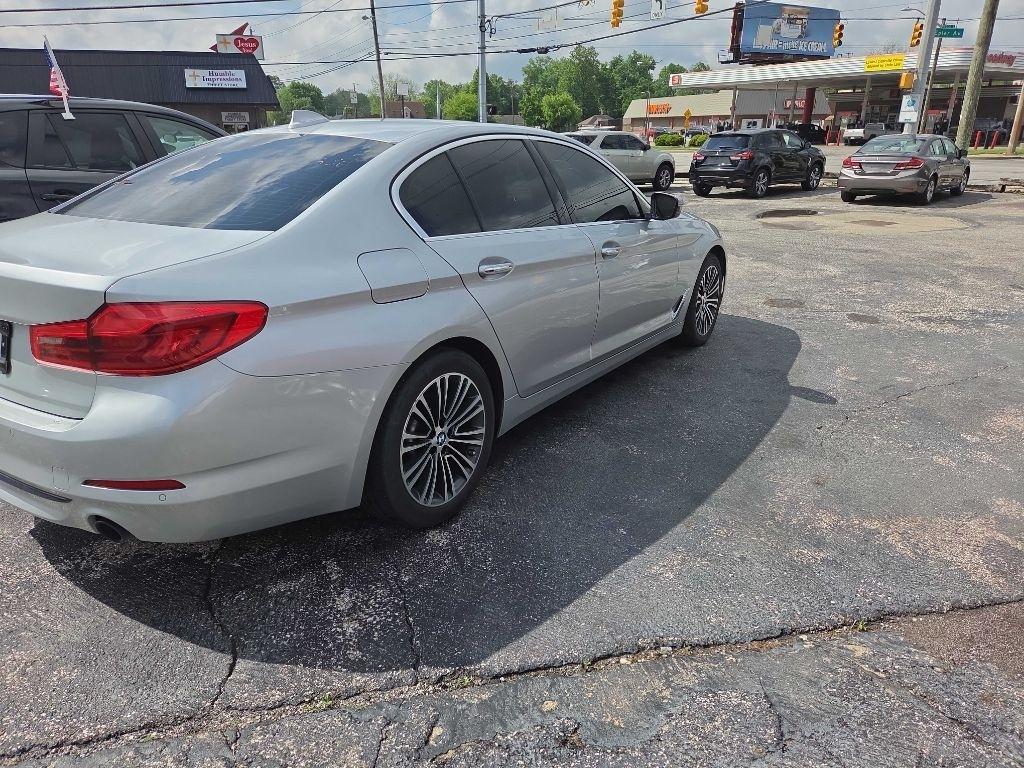 BMW 5-Series 530i xDrive 2018