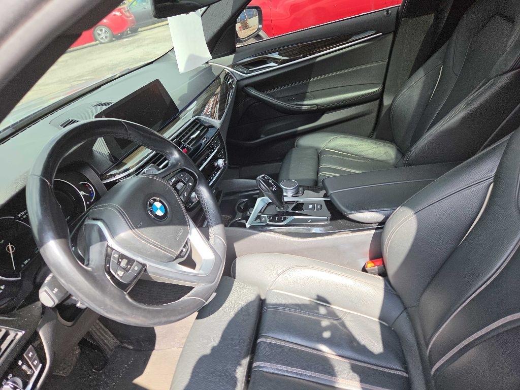 BMW 5-Series 530i xDrive 2018