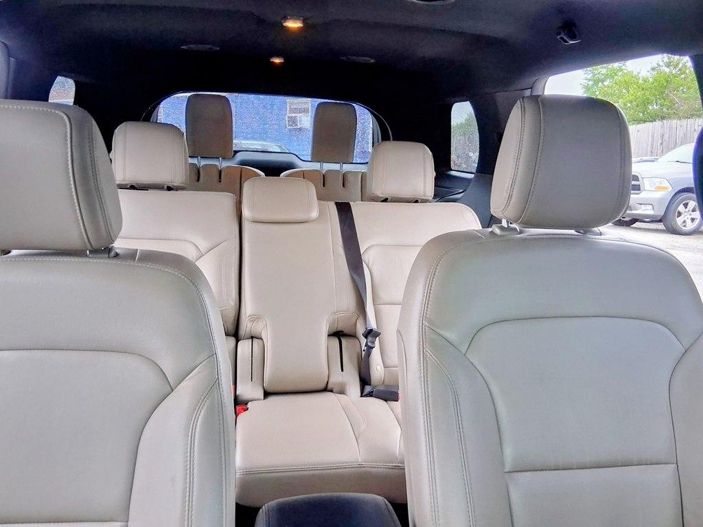 Ford Explorer XLT 4WD 2018