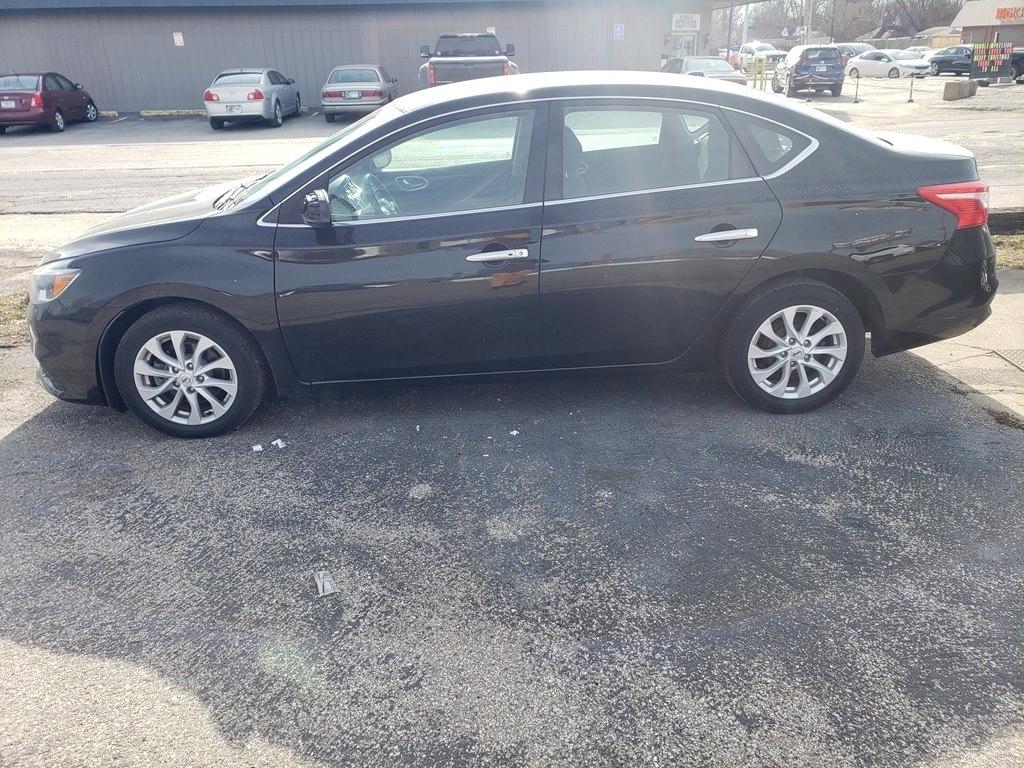 Nissan Sentra SV CVT 2019