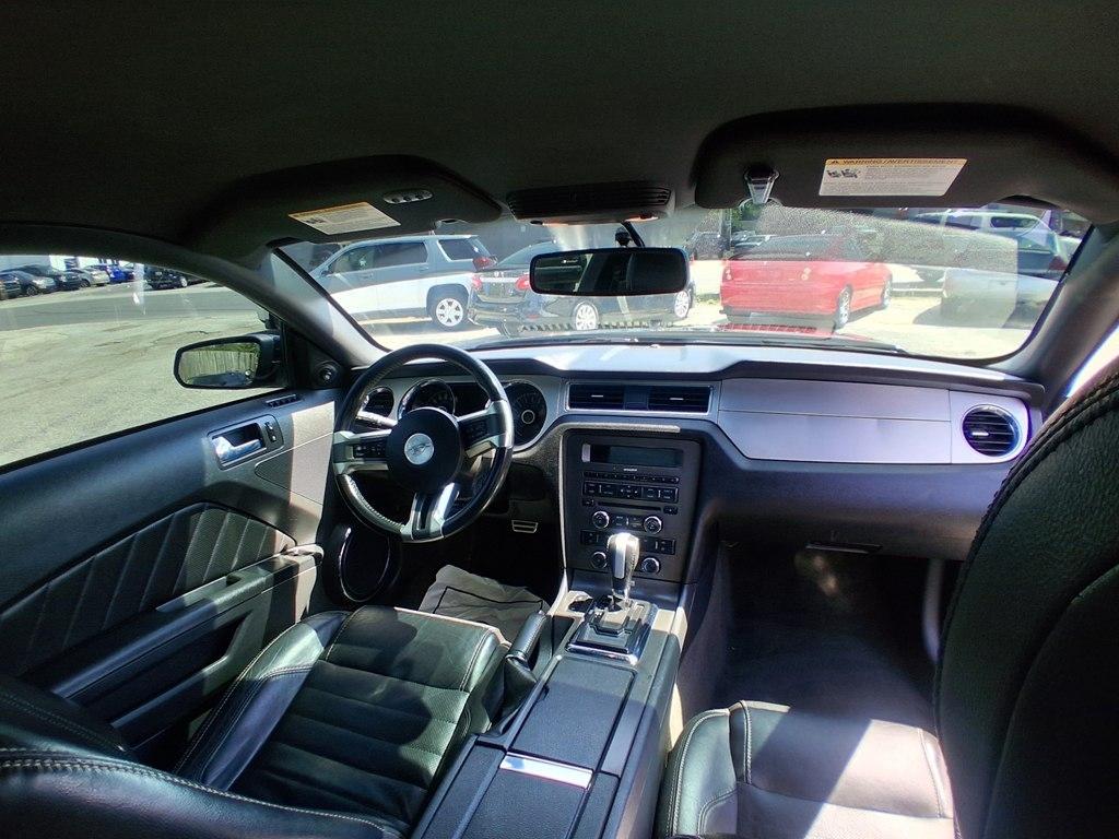 Ford Mustang 2dr Cpe V6 2014