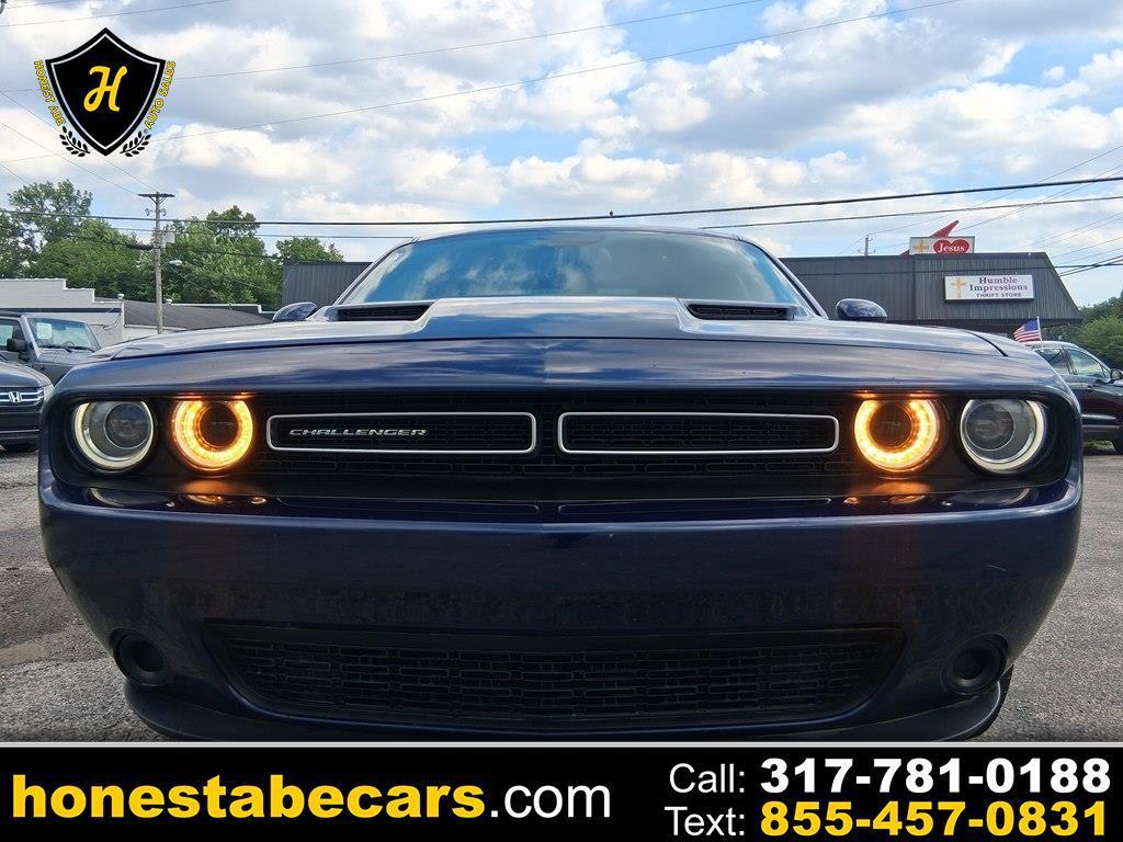 2016 Dodge Challenger 2dr Cpe SXT