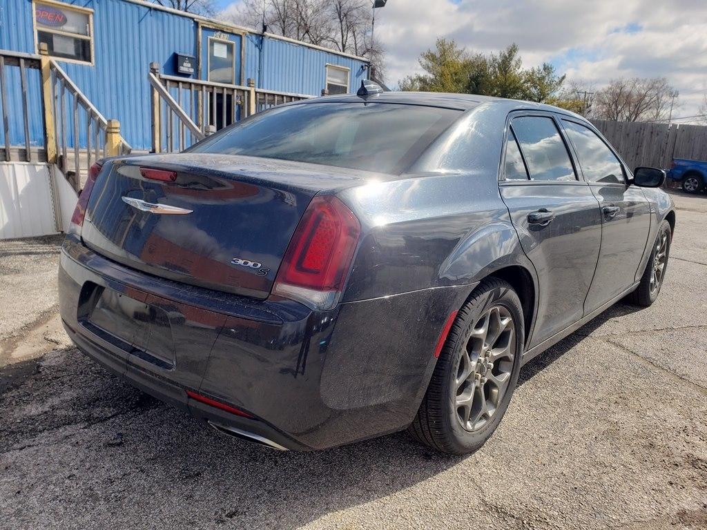 Chrysler 300 4dr Sdn 300S AWD 2016