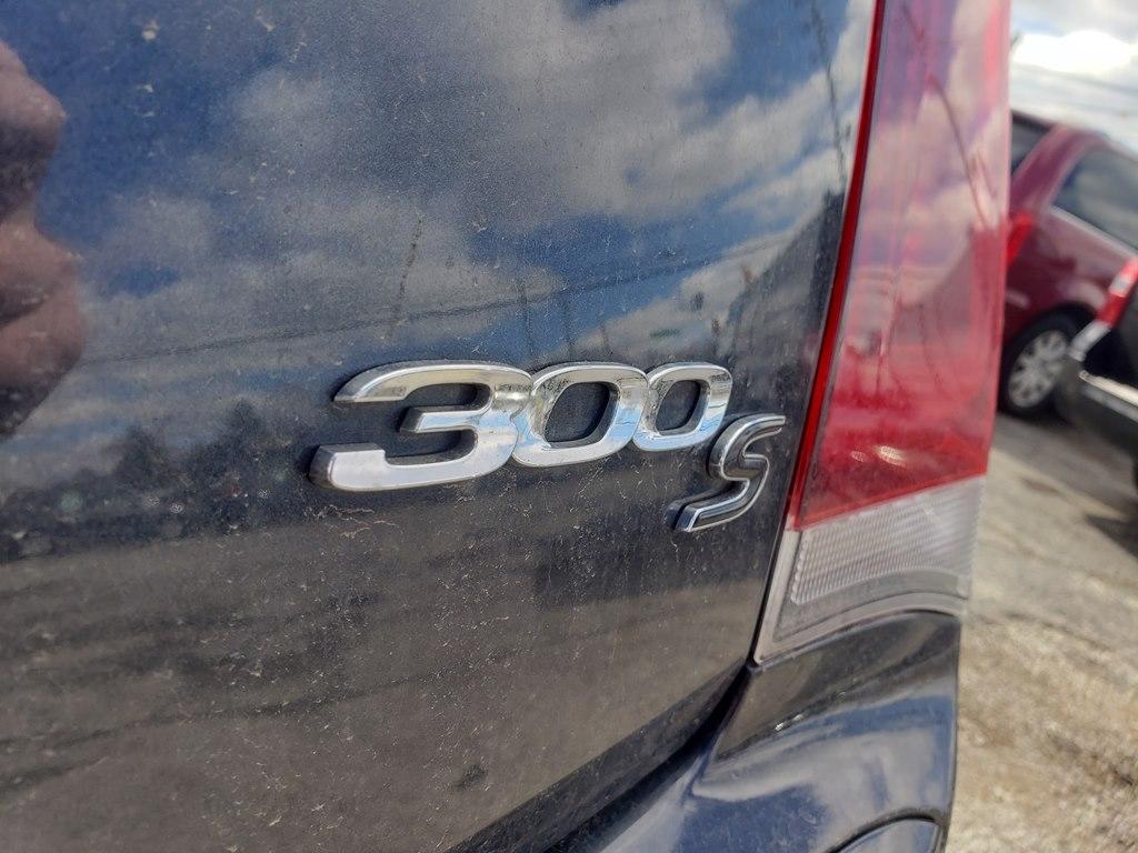 Chrysler 300 4dr Sdn 300S AWD 2016