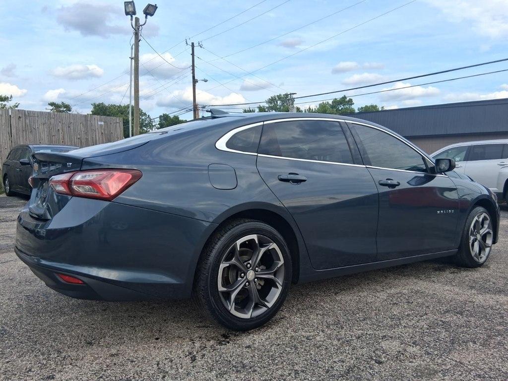 Chevrolet Malibu 4dr Sdn LT 2021