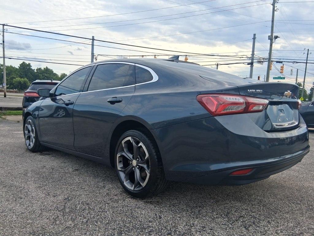 Chevrolet Malibu 4dr Sdn LT 2021