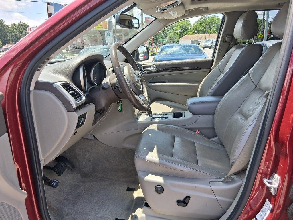 Jeep Grand Cherokee 4WD 4dr Laredo 2012
