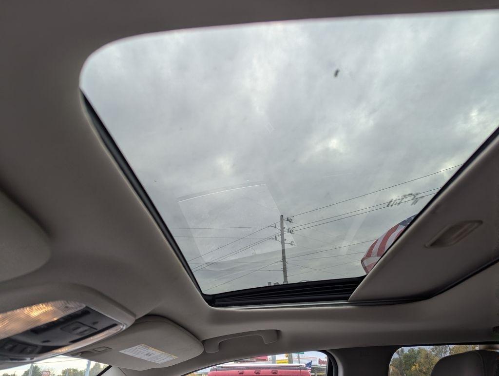 Jeep Grand Cherokee 4WD 4dr Laredo 2012