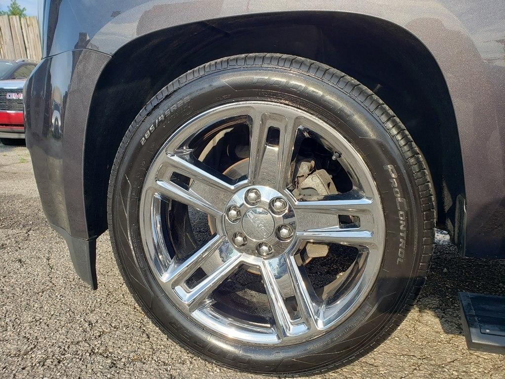 GMC Yukon XL 4WD 4dr Denali 2016