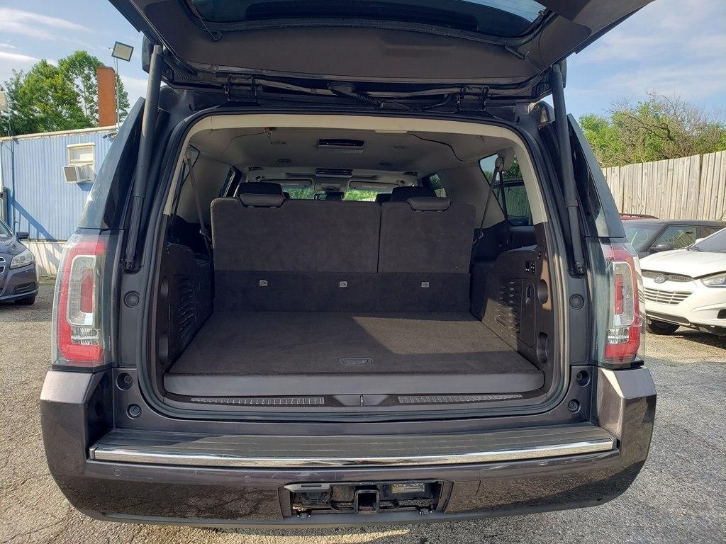 GMC Yukon XL 4WD 4dr Denali 2016