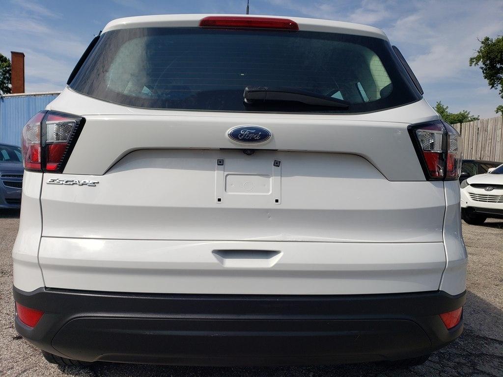 Ford Escape S FWD 2018