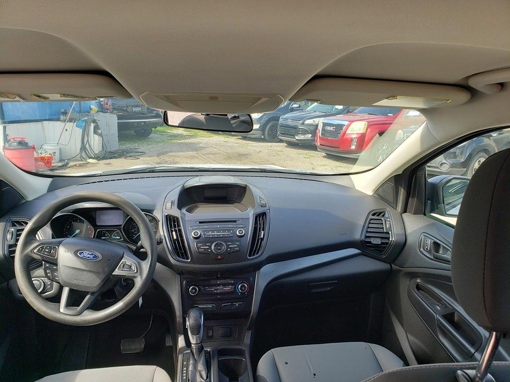 Ford Escape S FWD 2018
