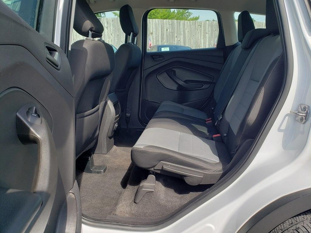 Ford Escape S FWD 2018