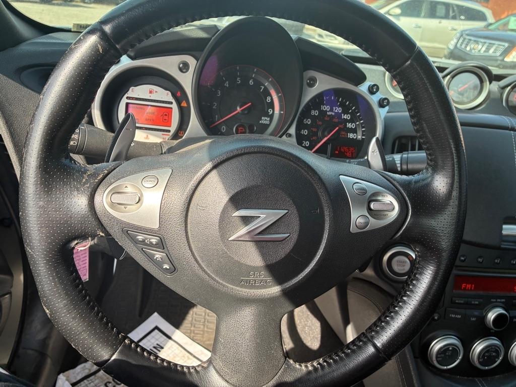 Nissan 370Z 2dr Cpe Auto Touring 2010