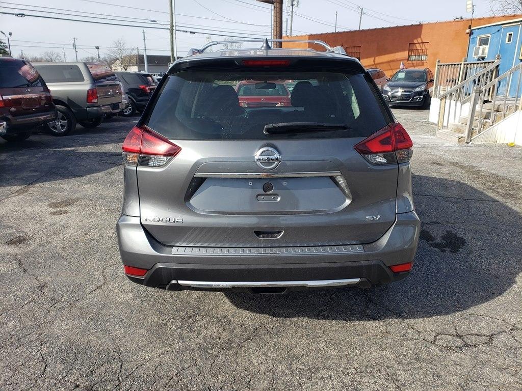 Nissan Rogue FWD SV 2018