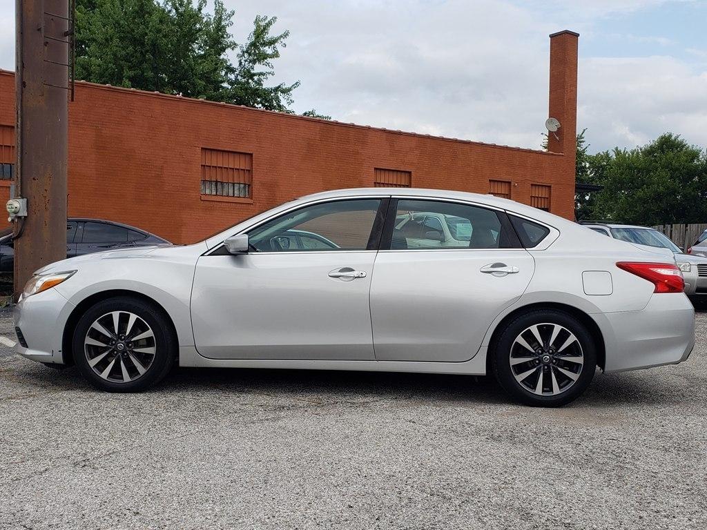 Nissan Altima 2017.5 2.5 SV Sedan 2017