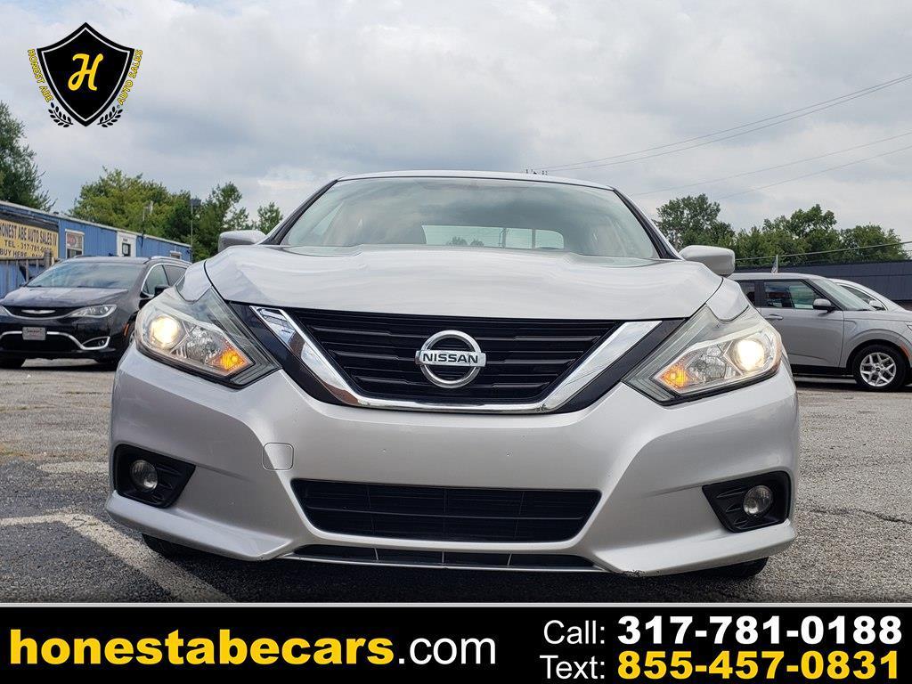 2017 Nissan Altima 2.5 SV FWD photo