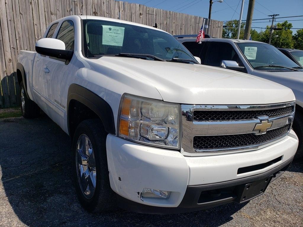 Chevrolet Silverado 1500 4WD Ext Cab 143.5" LTZ 2010