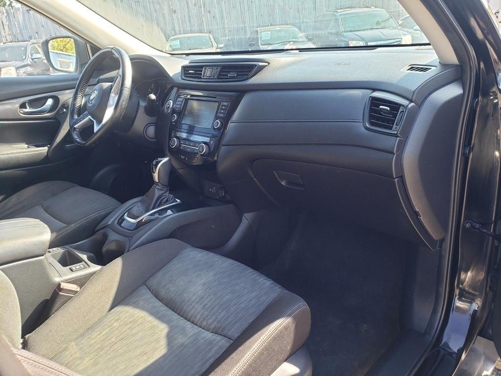 Nissan Rogue FWD SV 2020