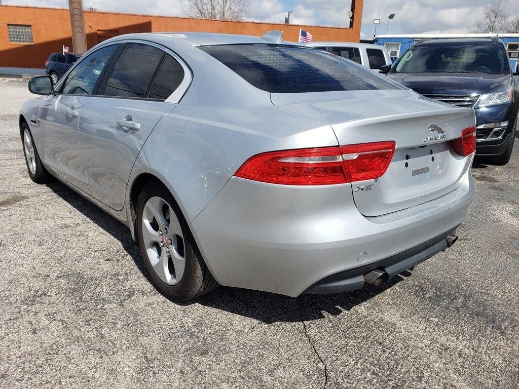 Jaguar XE 25t RWD 2017