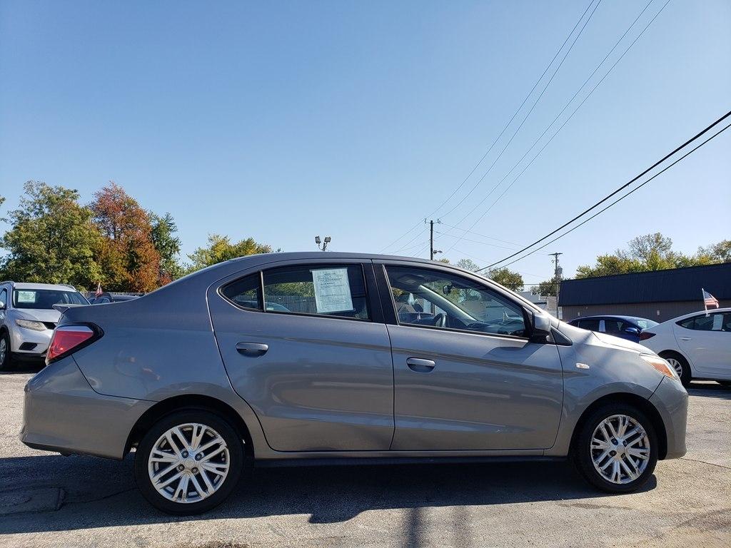 Mitsubishi Mirage G4 Carbonite Edition CVT 2021