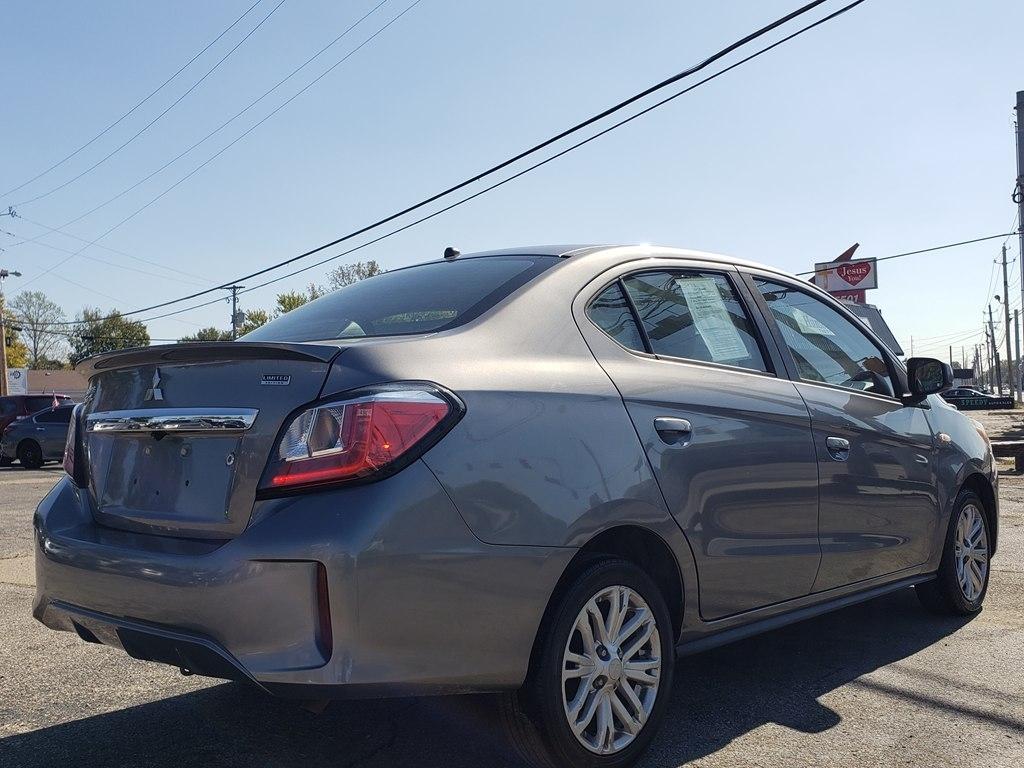 Mitsubishi Mirage G4 Carbonite Edition CVT 2021