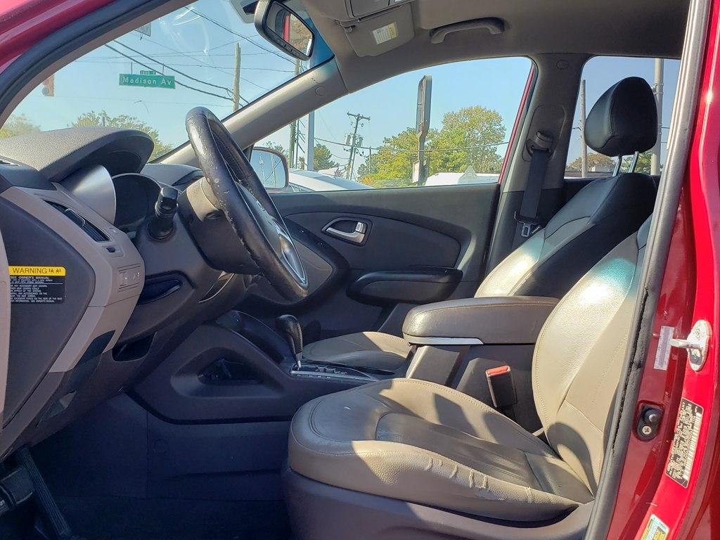 Hyundai Tucson FWD 4dr Auto Limited 2013