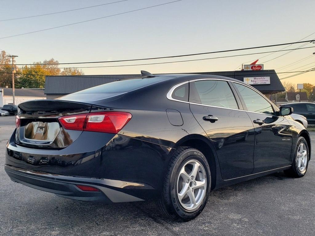 Chevrolet Malibu 4dr Sdn LS w/1LS 2017